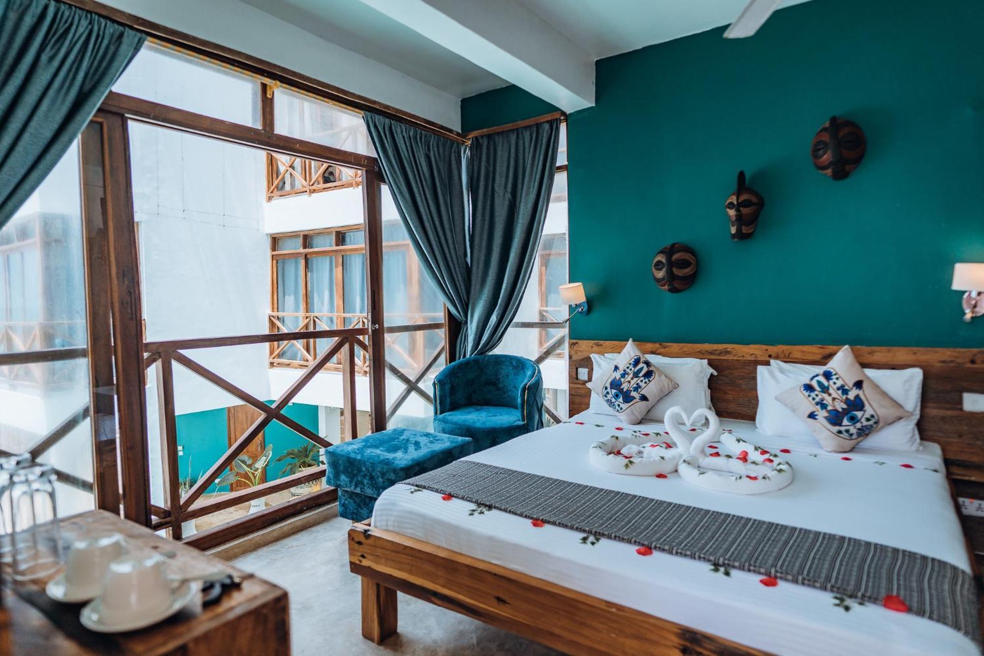 Hotell Pili Pili Tropical Island 4*